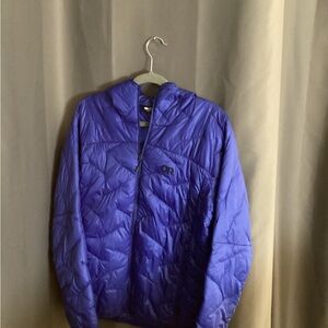 Cotopaxi Blue and Navy Fuego Down Pullover